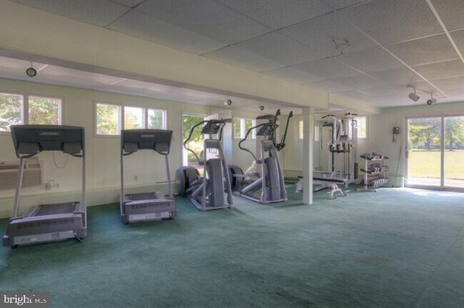 Building Photo - 6670 Cedar Cove Rd