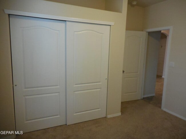 Building Photo - 7316 Glacier Dr