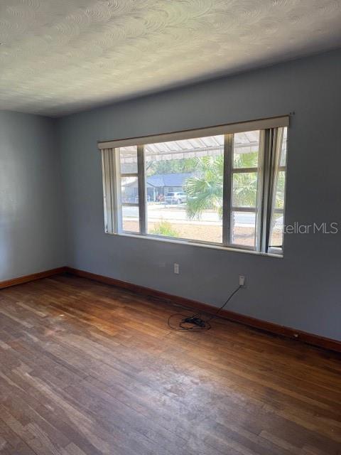 Building Photo - 5841 SE Babb Rd