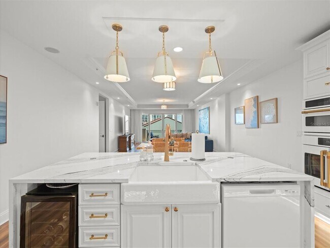 Building Photo - 202 Windward Passage