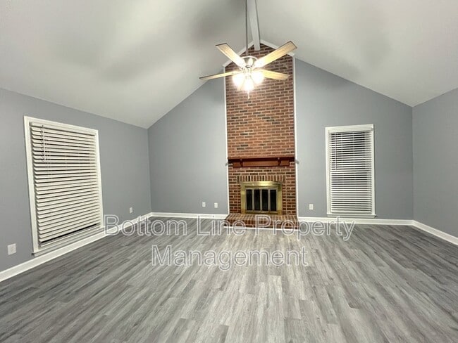 Building Photo - 13446 Cassington Ct