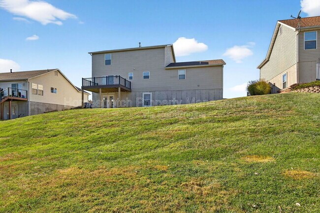 Building Photo - 820 Whisper Creek Ct