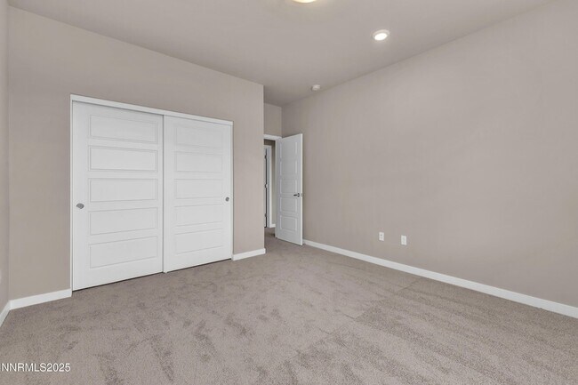 Building Photo - 1466 Copper Point Cir