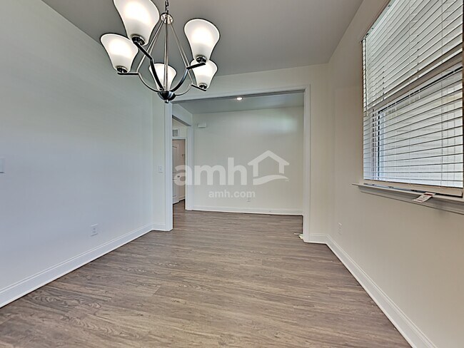 Building Photo - 109 Pullen Dr