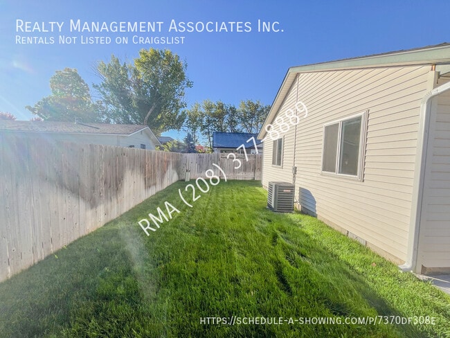 Building Photo - 9887 W Mesquite Ct