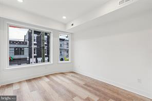 Building Photo - 601 N 34th St