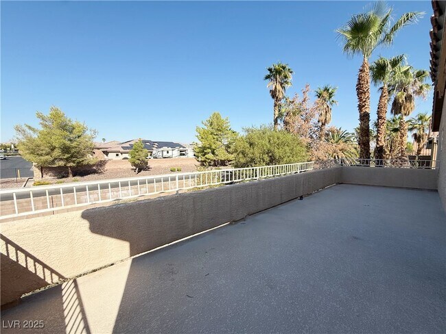 Building Photo - 7761 Locke Haven Dr
