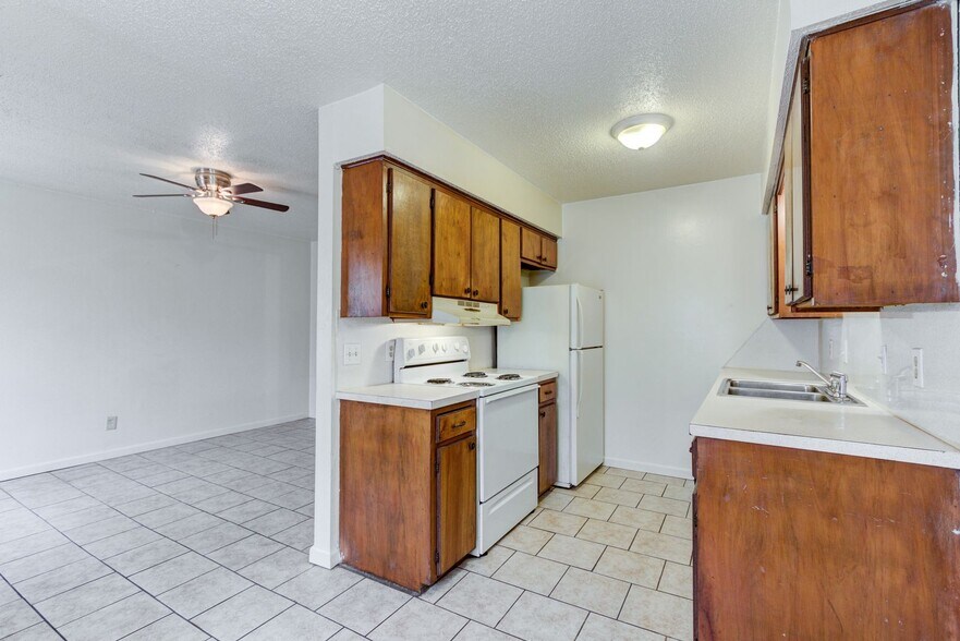 Interior Photo - The View: 1 & 2 Bedroom Apartments with All Inclusive Utilities Option