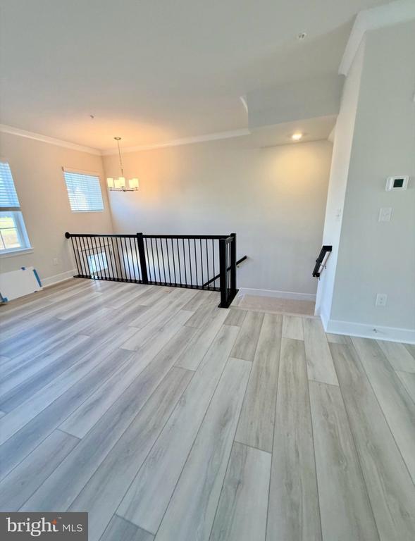 Building Photo - 330 Birdie Ct