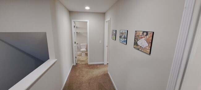 Building Photo - Magnificent Two Story Five Bedroom Home in Northeast Columbia -  Short Commute to Fort Jackson or...