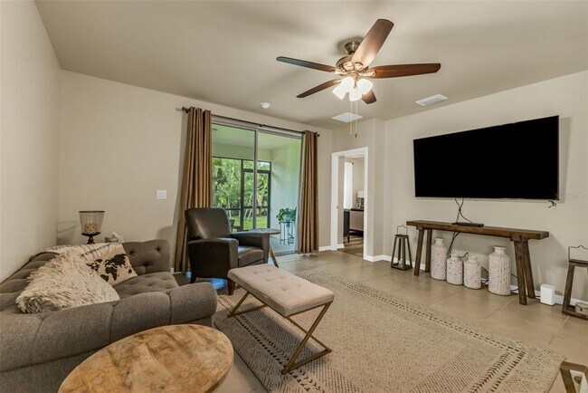 Building Photo - 7177 W Lenox Cir