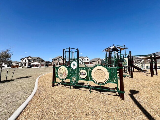 Building Photo - 4600 Ercolano Ln
