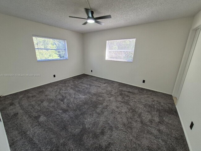 Building Photo - 5100 SW 64th Ave