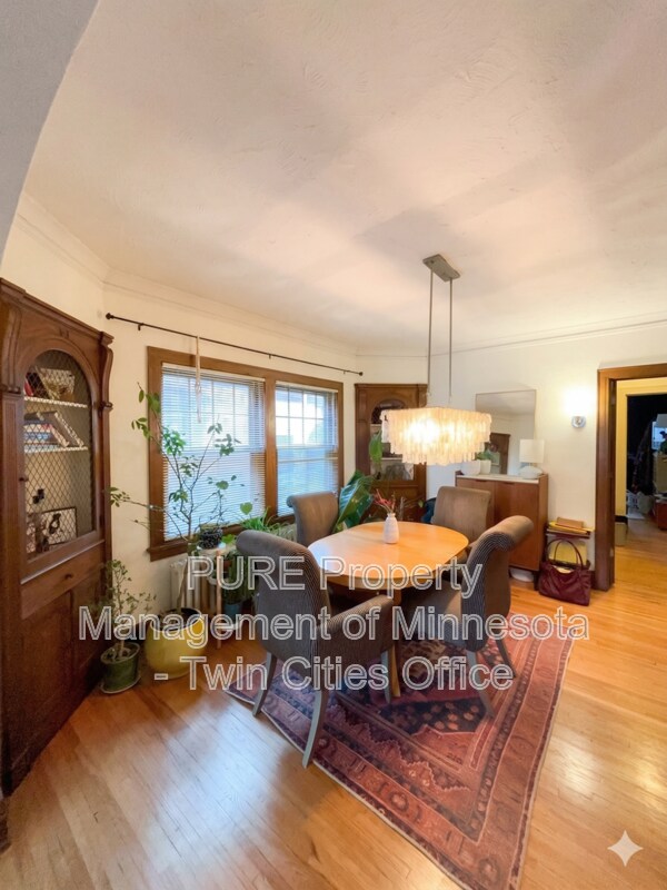 Building Photo - 4908 Chicago Ave