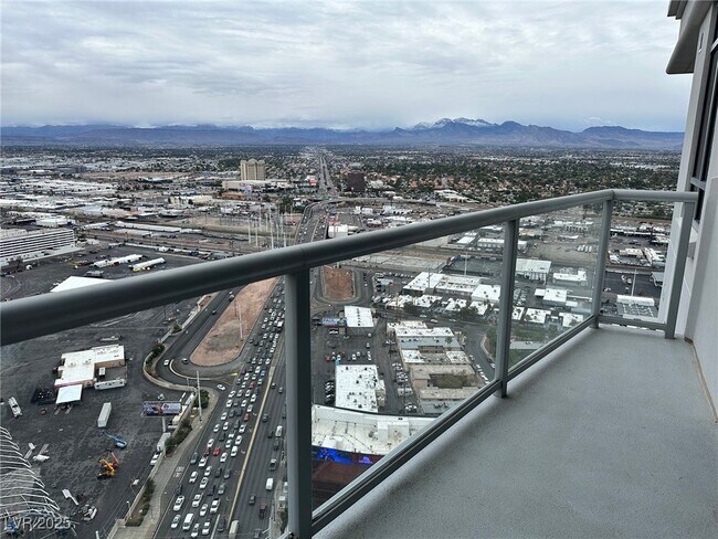 Building Photo - 200 W Sahara Ave