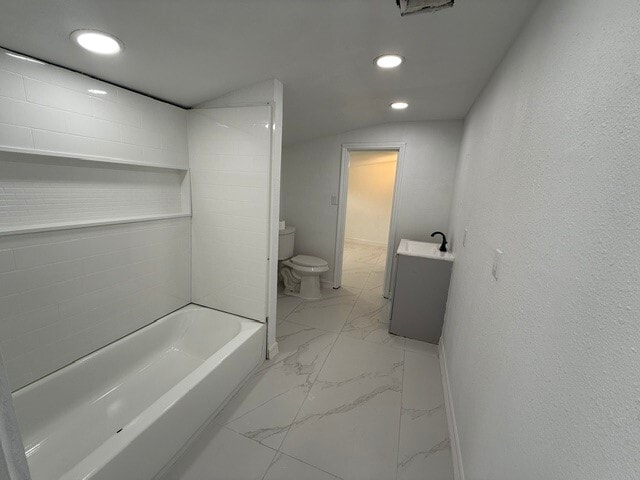 Building Photo - 2210 Clementine