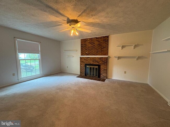 Building Photo - 5301 New Church Ct