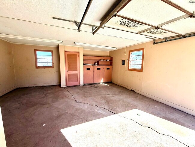 Building Photo - 157 FM 3393