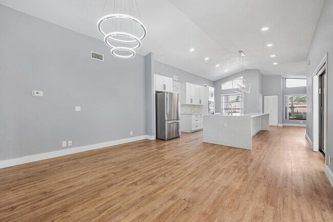 Building Photo - 21356 Summertrace Cir