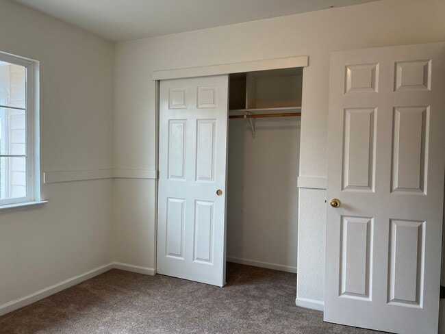 Building Photo - Beautiful 4 Bedroom 3 Bathroom in Folsom