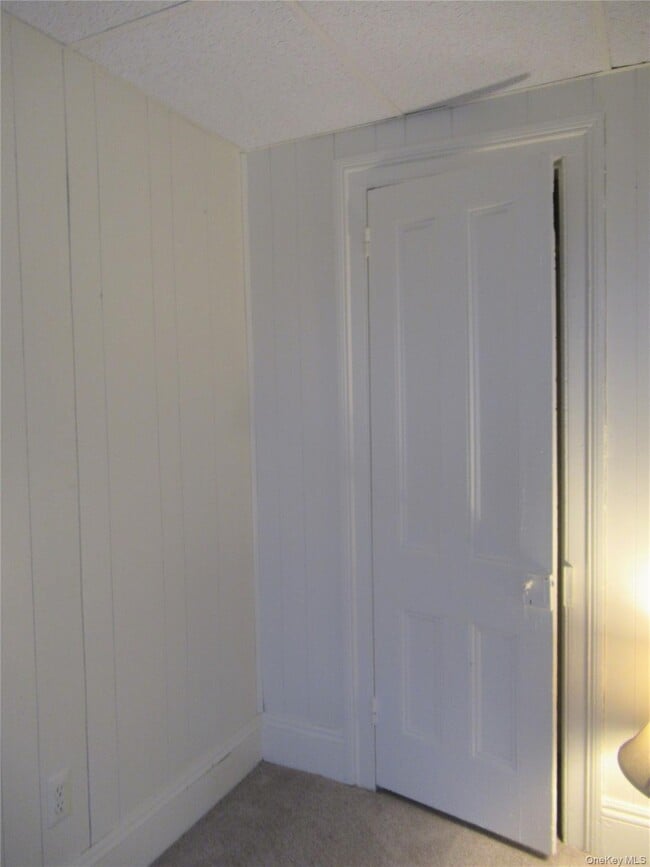 Building Photo - 77 Franklin St