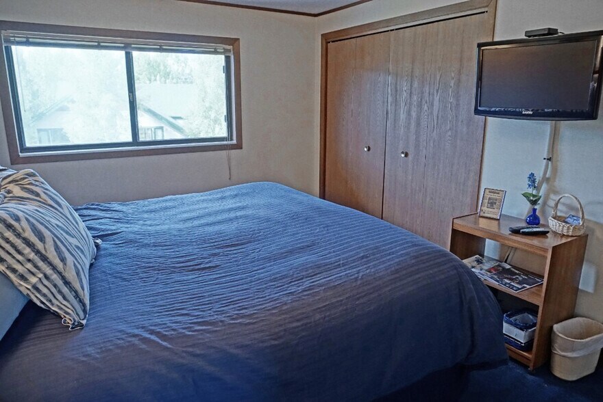 Building Photo - 1710 Saddle Creek Ct