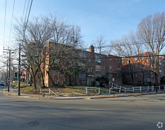 Primary Photo - 2907 Gainesville St SE
