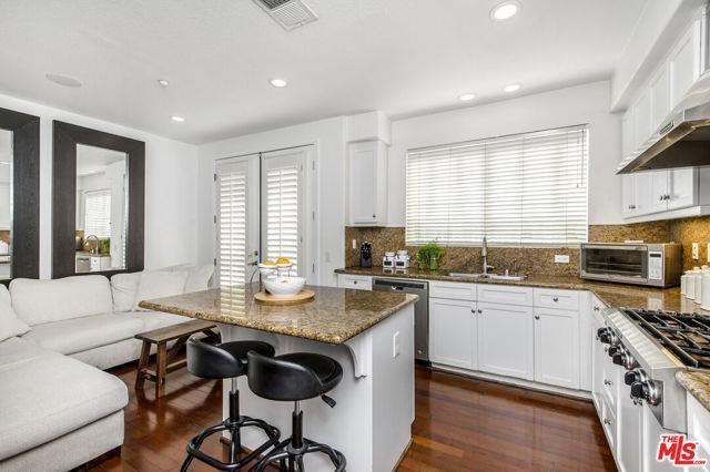 Building Photo - 6021 Dawn Crk