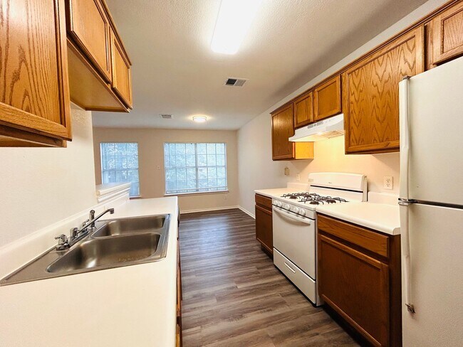 Building Photo - 8508 Apple Carrie Cove