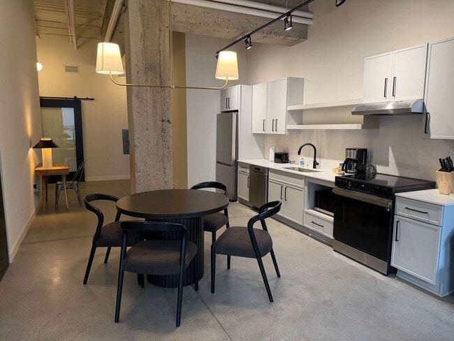 Building Photo - 1111 3rd Ave S