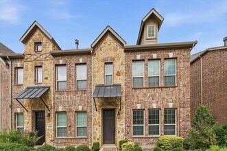 Building Photo - 2419 Magalia Ln