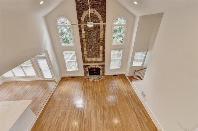 Building Photo - 10645 Honey Brook Cir