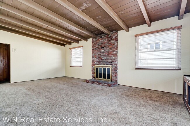 Building Photo - 3 br, 1.5 bath House - 1905 Curtis Ave