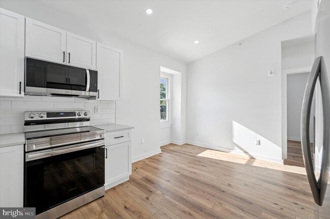 Building Photo - 3408 Race St