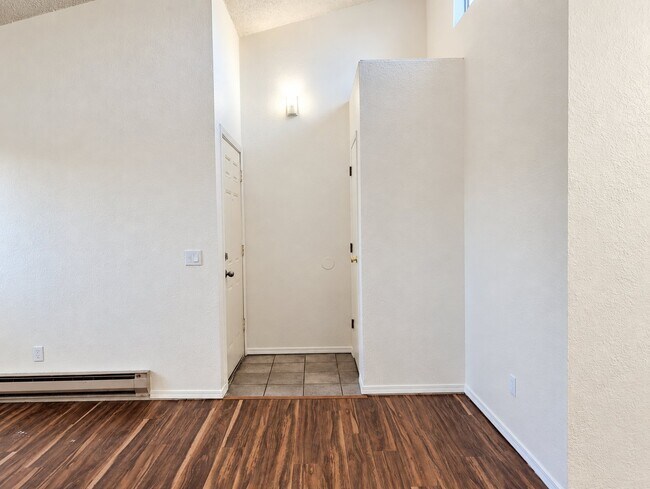 Building Photo - 2345 Tripp Dr