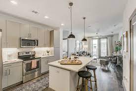 Building Photo - Apartment for Rent