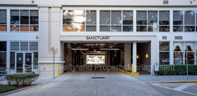 Building Photo - 100 S Eola Dr