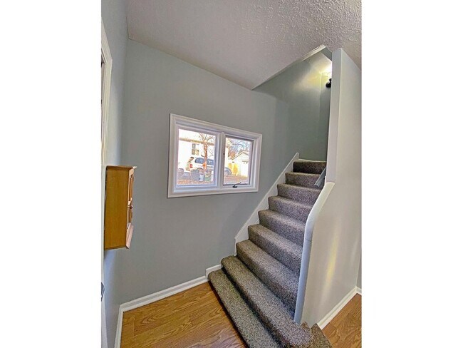 Building Photo - 4707 N 40th Ave