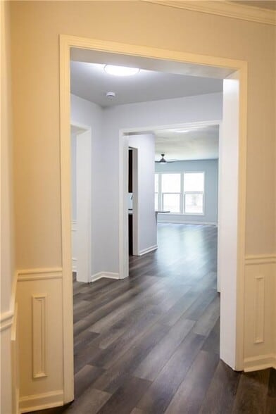 Building Photo - 4960 Ducote Trail