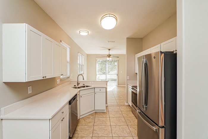 Building Photo - 10112 Andover Point Cir