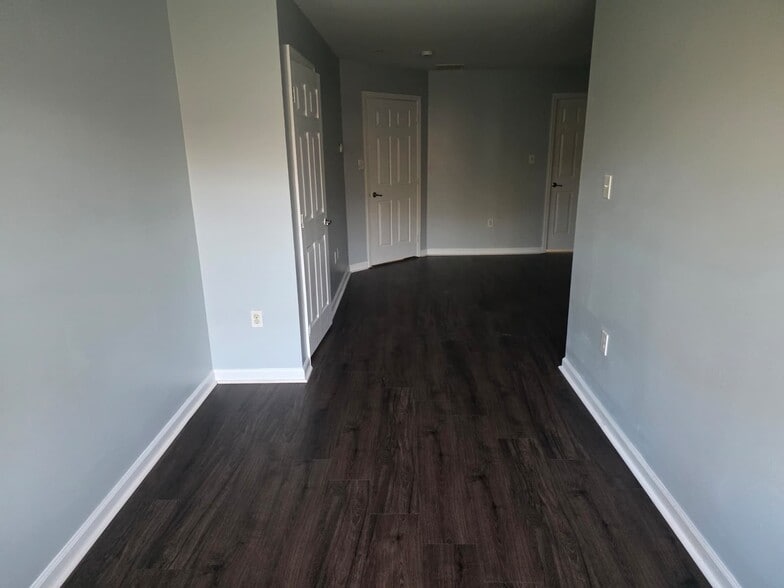 Building Photo - 4407 Driftwood Dr