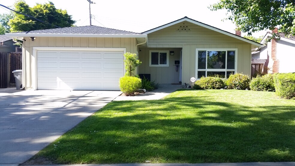 Building Photo - 3063 Westfield Avenue