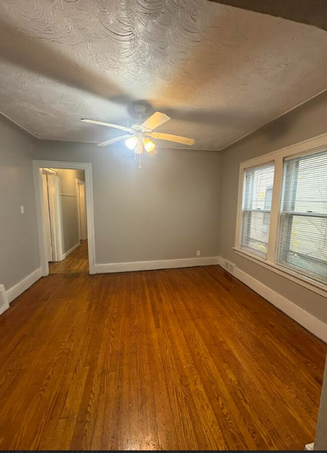 Building Photo - 2195 Springle St