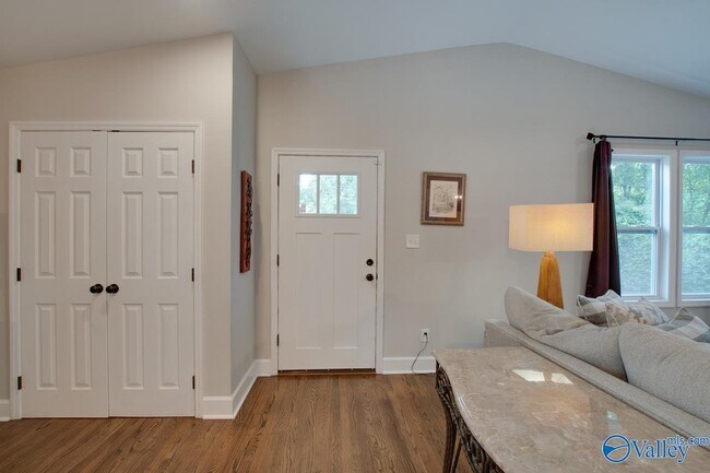 Building Photo - 805 Rison Ave NE