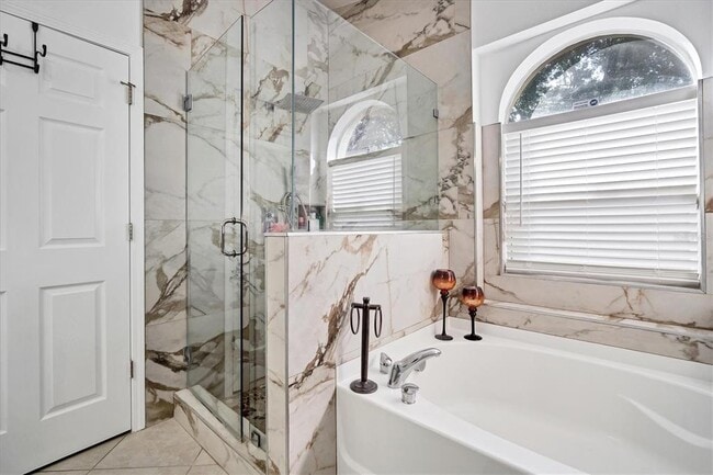 Building Photo - 8117 Tar Hollow Dr