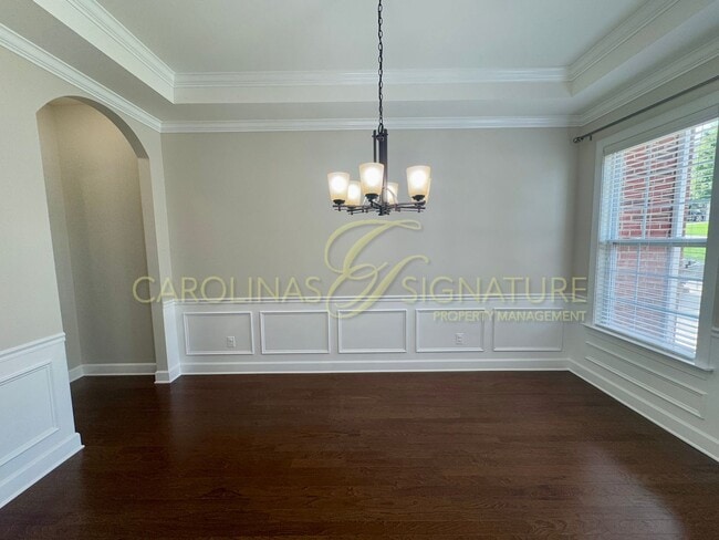 Building Photo - Spacious 5BR/5BA Home in Indian Lands Wake...