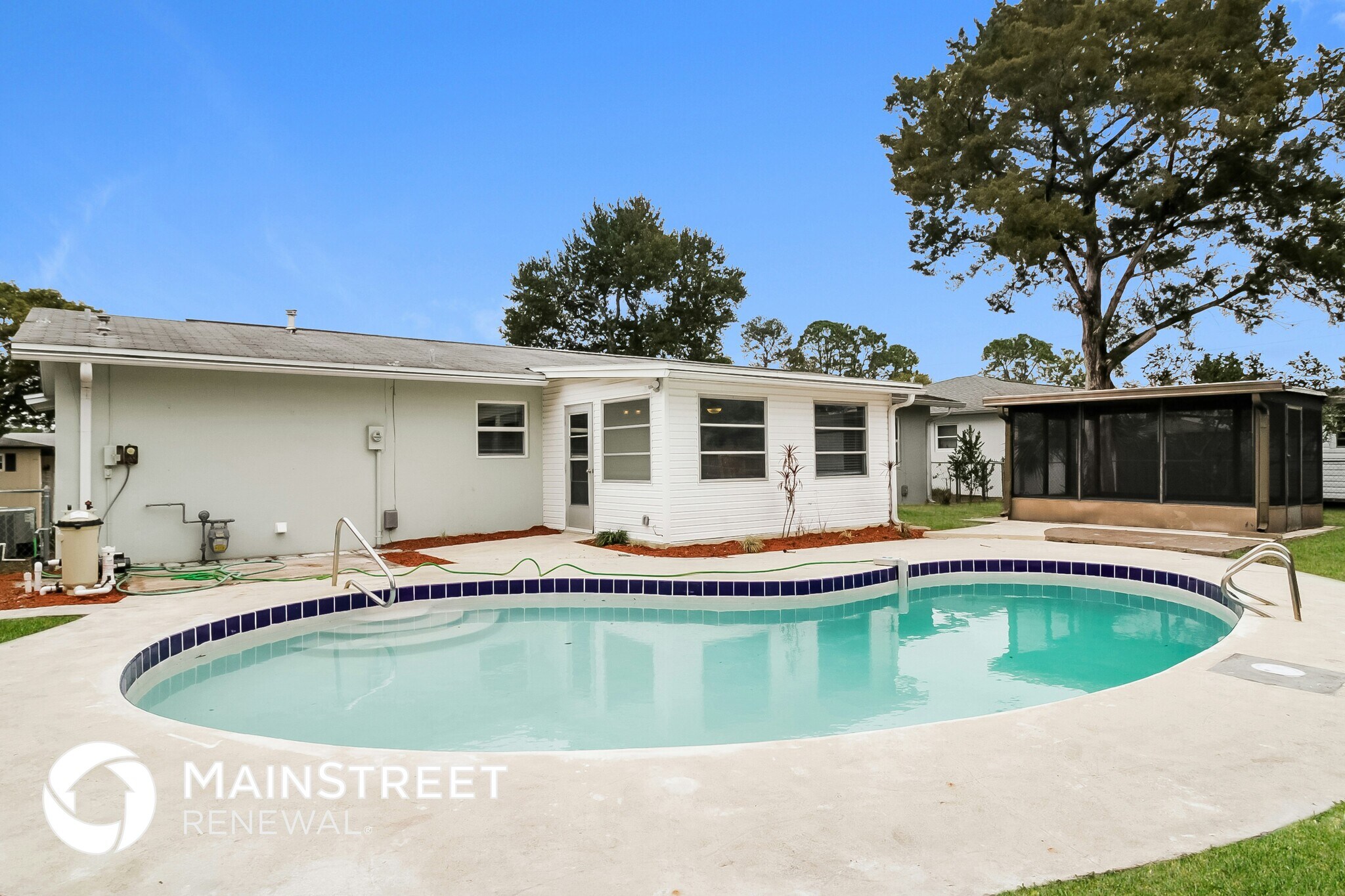 Building Photo - 2243 Austin Ave