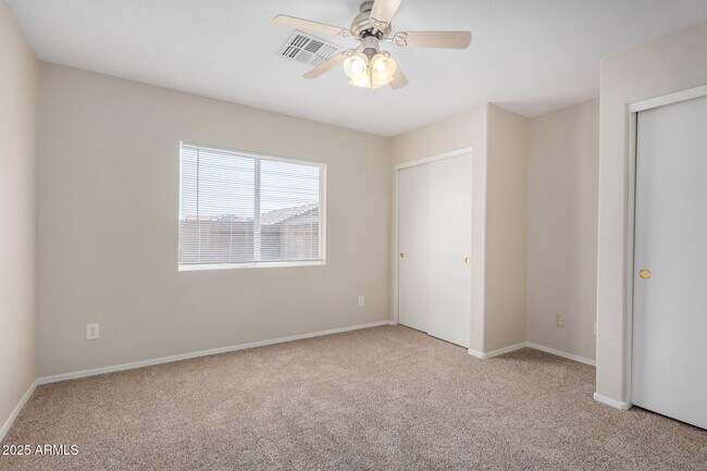 Building Photo - 22813 W Gardenia Dr