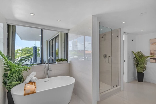 Building Photo - 468 Golden Isles Dr