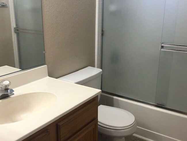 Building Photo - OPEN HOUSE (SUNDAY) 5/4 FROM 2:0 - 3:00.